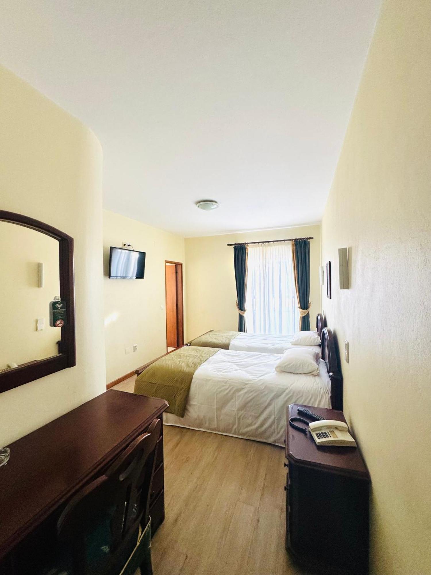 Hotel Residencial Santo Antonio Santa Cruz  Esterno foto